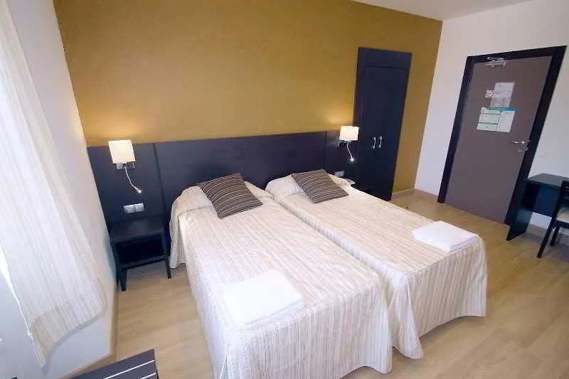 ***  Hotel La Source Lourdes France