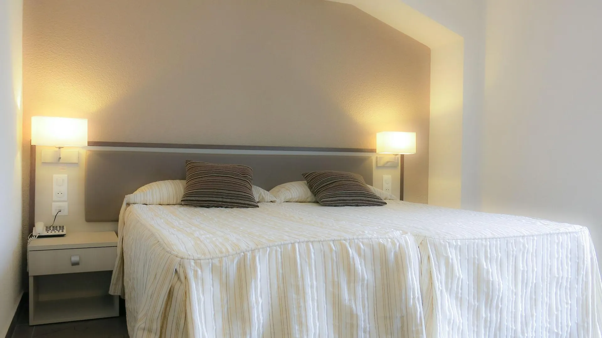 Hotel La Source Lourdes